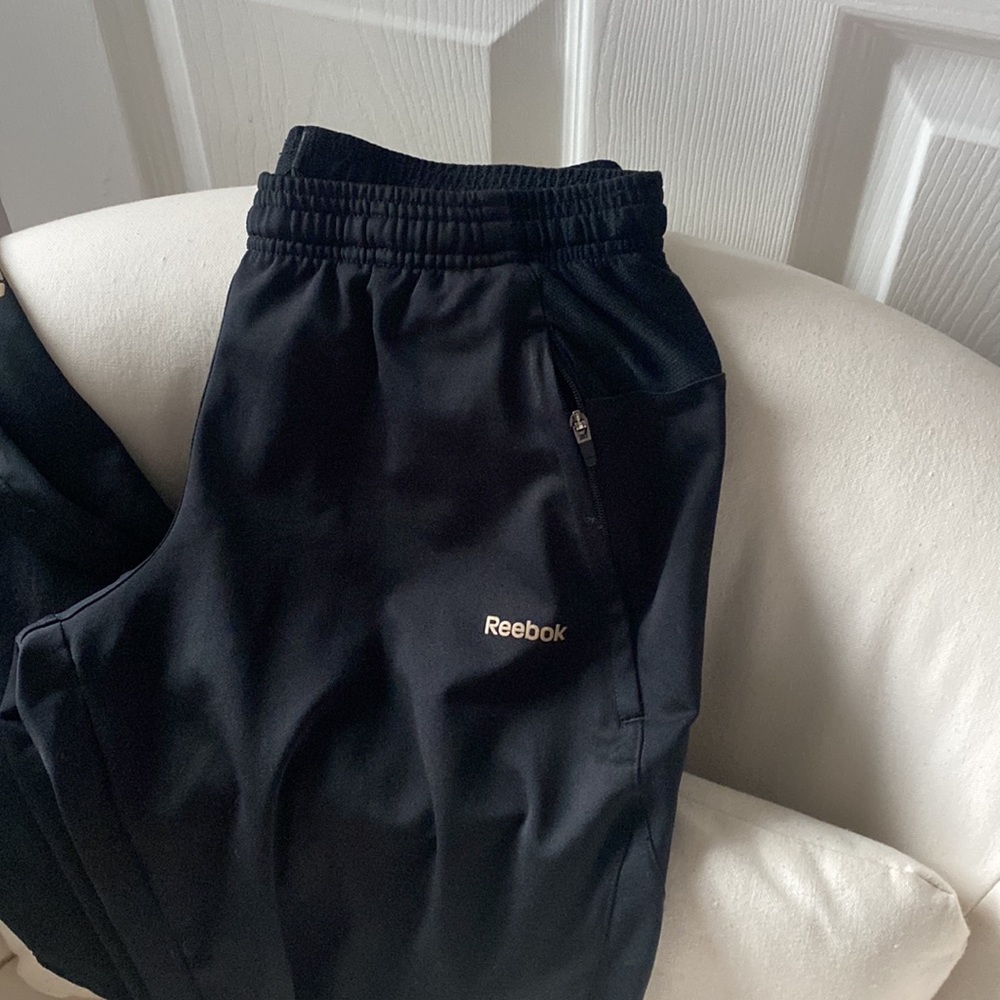 Women’s Reebok pants - Picture 2 of 3